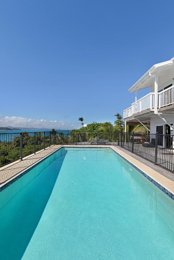 The Tropical House Whitsundays Villa Shute Harbour ภายนอก รูปภาพ