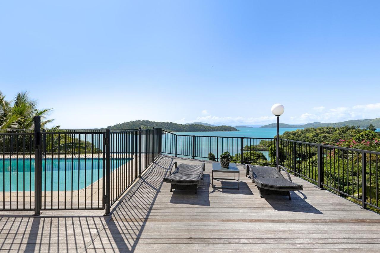 The Tropical House Whitsundays Villa Shute Harbour ภายนอก รูปภาพ